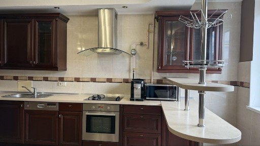 Київ, Дніпровський, Раїси Окіпної 4-а