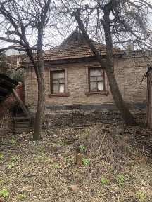 Продам дом + земля! ул. Василия Суманеева !