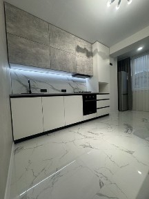 Продаж 1- кімн новобудова здана з комунікаціями з ремонтом меблями