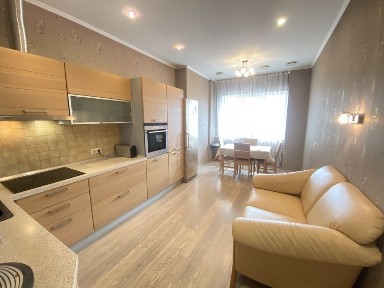 Дніпро, Соборний, Гусенко 27