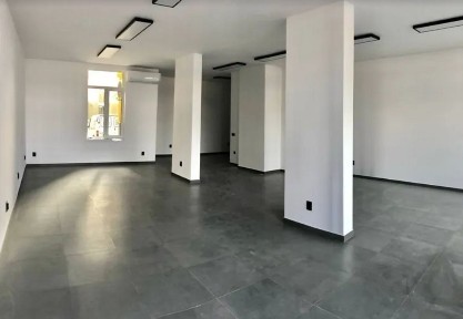 Продаж приміщення 78 кв. м. на вул. Білогірська