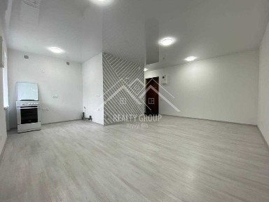 Продаж 1к студії з новим ремонтом в Покровському р-ні