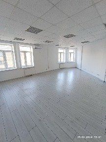 Киев, Щекавицкая ул., 30/39