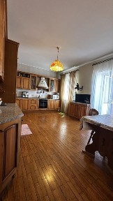 Продам 3-ком 147м2 в кирпичном доме (спецпроект) на Дунаева