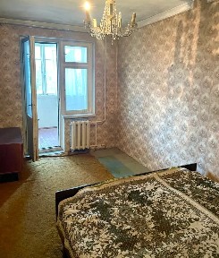 Днепр, Маршала Малиновского ул., 12