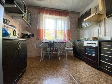 Продається 4-к. кв. (чешка) у розвиненому районі - Ювілейний.