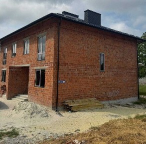 Продаж котеджу у передмісті Львова з усіма комунікаціями