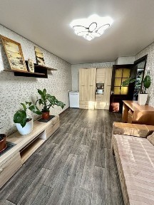 Терміново ! Без %! ВІД ВЛАСНИКА ! 3-кімн, Проспект Хіміків 28