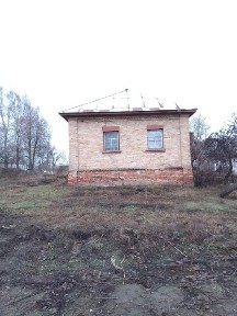 Продам помешкання в селі Плоске Ніжин. району. Вода і газ в будинку.