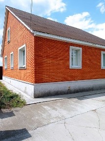 Продається садиба в 30км від міста Чернігів.