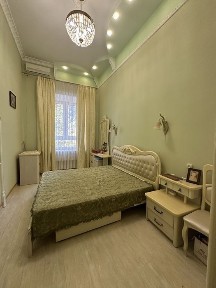 Одеса, Приморський, Пастера 19