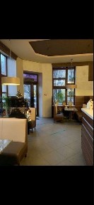 Здається приміщення Теотральна площа / С. Бандери