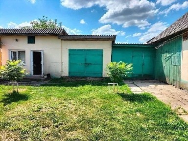 Будинок, нерухомість, житло.