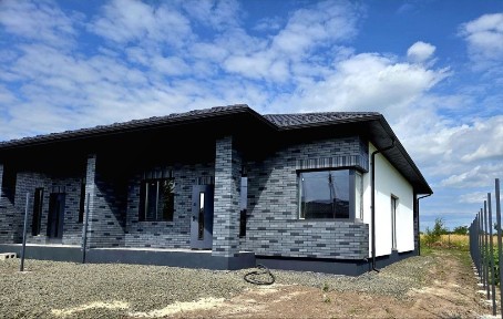 Волинська область, Рованці