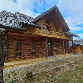 Здається приватна садиба у Карпатах