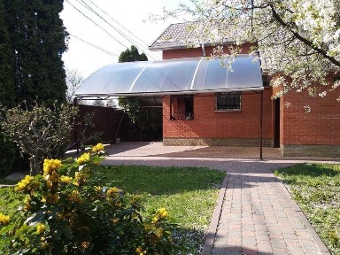 Здам в оренду будинок та гостьовий будинок с. Погреби Броварський район