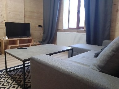 Комфортний будинок до травня