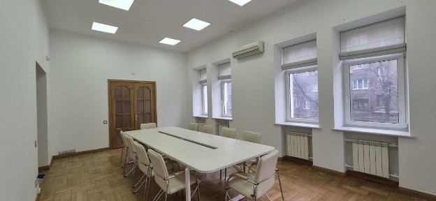 Оренда офісу 120 м², Інститутська вул., 19В