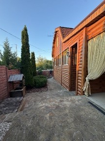 Продам дом 150м2 возле озера ! с.Бобровка 4км до города