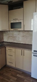 Чернігів, вул. Нєзалежності 48