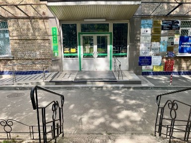 Київ, Печерський, вулиця Євгена Коновальця 31