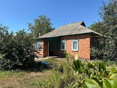 ПРОДАМ БУДИНОК в екологічно чистому районі