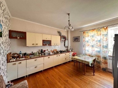 Продам будинок на Сосновій