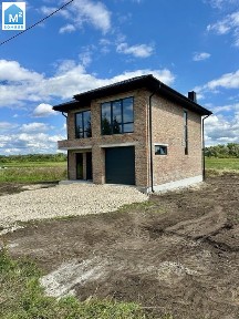 Будинок с. Петриків