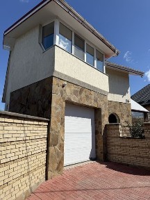 Продаж будинку р-н Казбет