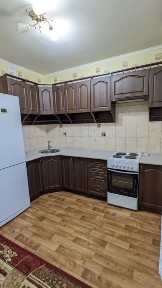 Київ, Солом'янський, вулиця Михайла Максимовича 9б