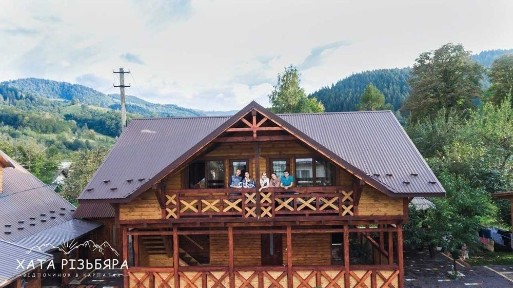 ОКРЕМИЙ Будинок в ГОРАХ з ПІЧКОЮ на 6 осіб, відпочинок в КАРПАТАХ