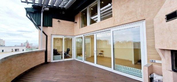 Київ, Дарницький, Дніпровська Набережна 19А