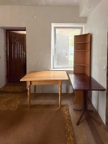 Квартира з окремим входом, автономним опаленням та ділянкою 2.5 сот