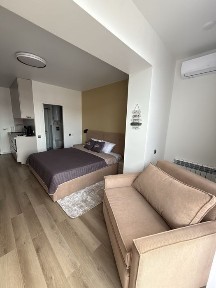 Оренда апартаментів 30 кв. м у с. Поляна подобово або помісячно