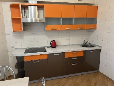 Київ, Дніпровський, вулиця Кубанської України 31а