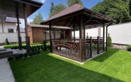 Продаж котеджу м. Виноградів Котеджне містечко 