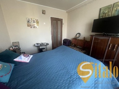 Продаж 2-кім. квартири по вул. Академіка Весніна