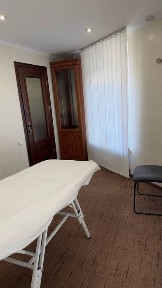 Здається в оренду кабінет в салоні краси