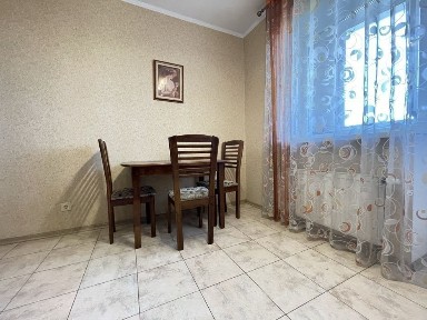 Київська область, Вишневе