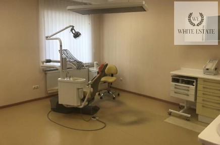 Оренда комерційного приміщення по вул. Стецька