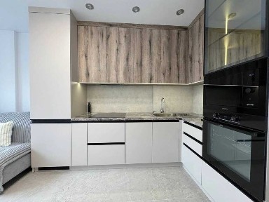 Чудова велика двокімнатна квартира з меблями та технікою біля річки