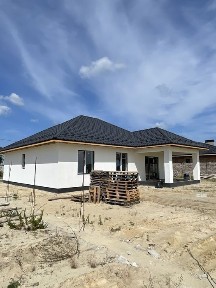 м. Сарни новий сучасний будинок