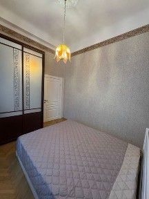 Оренда 3к Лютеранська 11 Хрещатик центр