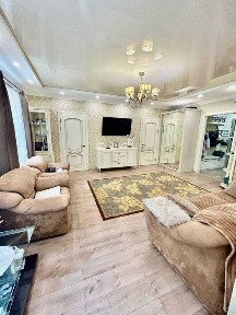 Продаж 2х в Центрі