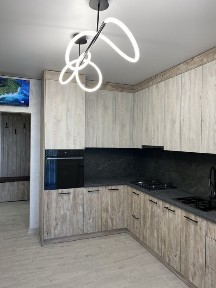 Продаж 1 кім квартири з ремонтом у ЗДАНОМУ будинку! Центр міста