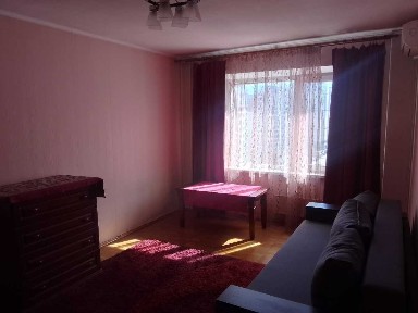 Здається 2-кім. квартира Чорновола 10 без комісіі