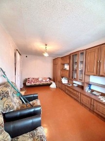 2 кімнатна квартира. Вул. Яновського 3/5 поверх