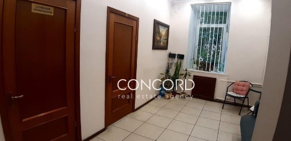 Михайлівська вул., 16-Б. ЦЕНТР! Майдан Незалежності. ТЕРМІНОВО!