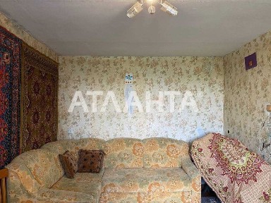 Продам срочно 2 к. кв. в кирпичном доме возле парка!