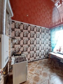 Трикімнатна квартира на площі Визволення. 80 м2